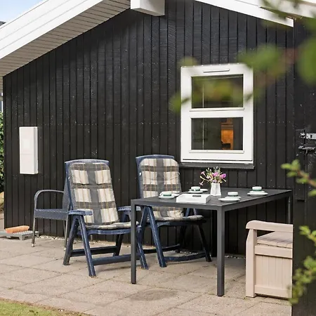 Awesome In V With Kitchen Prázdninový dům Esbjerg